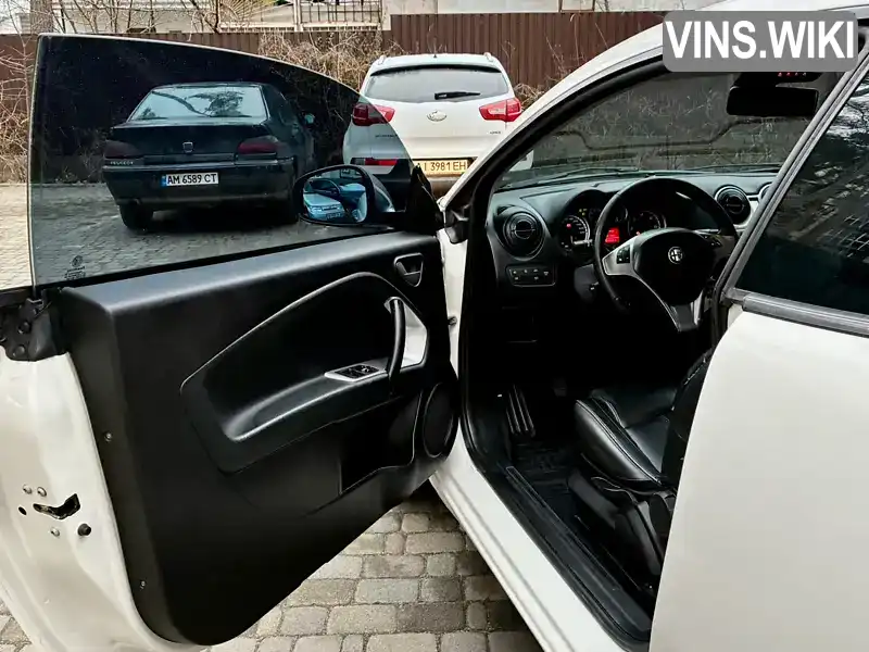 Alfa Romeo MiTo 2011, фото з оголошення 2 з 19, VIN ZAR95500001158235