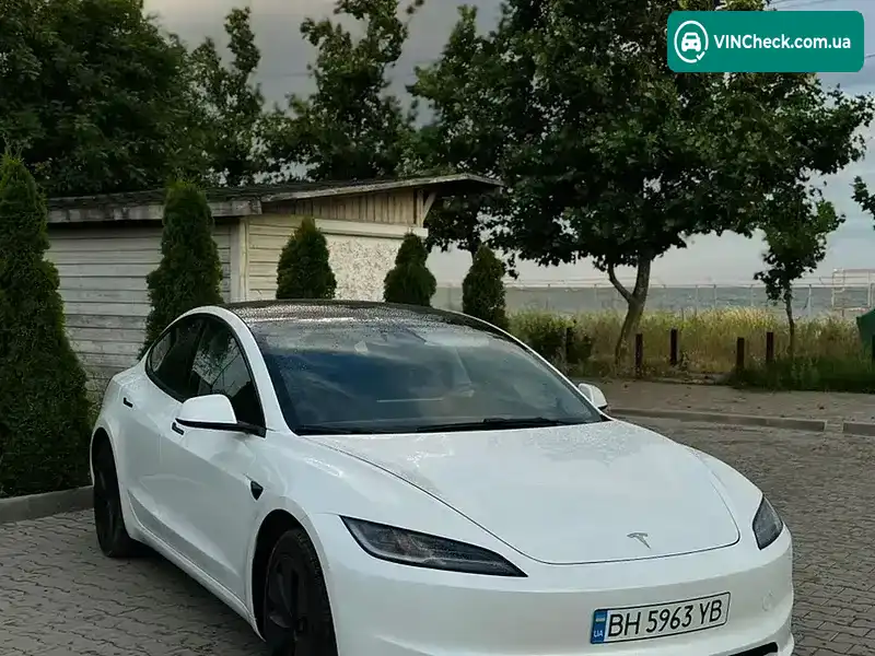 Tesla Model 3 2024, фото з оголошення 1 з 20, VIN 5YJ3E1EA2RF823677