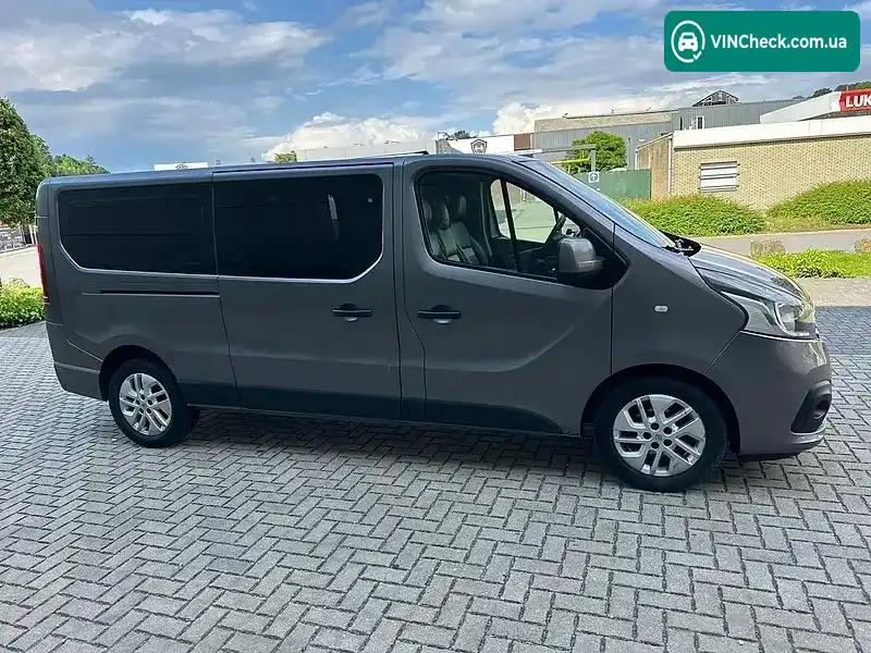 Renault Trafic 2017, фото з оголошення 2 з 8, VIN VF1FL000257731107