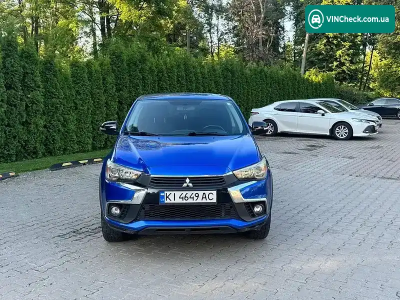 Mitsubishi Outlander 2018, фото з оголошення 2 з 20, VIN JA4AR3AU9JU003609