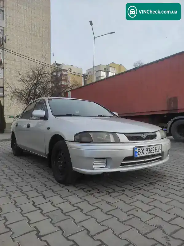 Mazda 323 1998, фото з оголошення 2 з 12, VIN JMZBA125200649156