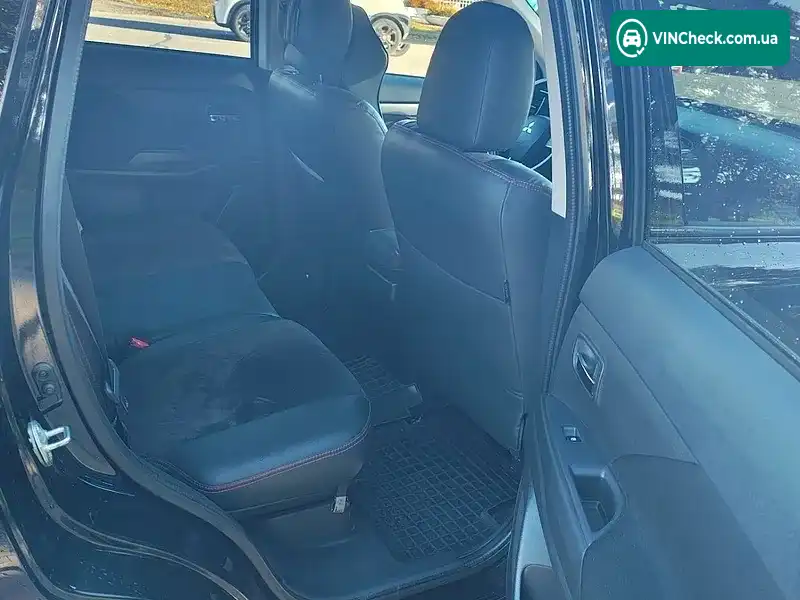 Mitsubishi Outlander 2018, фото з оголошення 2 з 20, VIN JA4AD3A39JZ054696