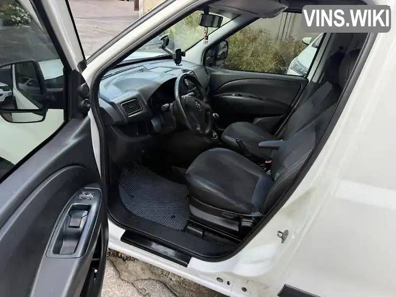 Opel Combo 2012, фото з оголошення 2 з 8, VIN W0L6ZXC1AC9513224