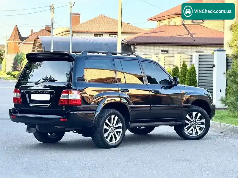Toyota Land Cruiser 2006, фото з оголошення 2 з 20, VIN JTEHT05J502098731