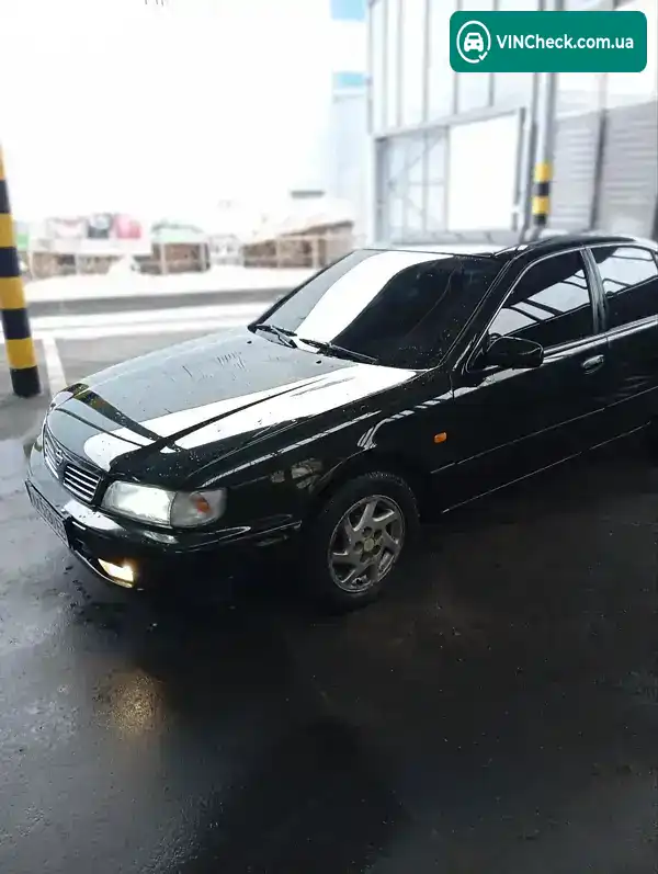 Nissan Maxima 1997, фото з оголошення 2 з 21, VIN JN1CAUA32U0033541