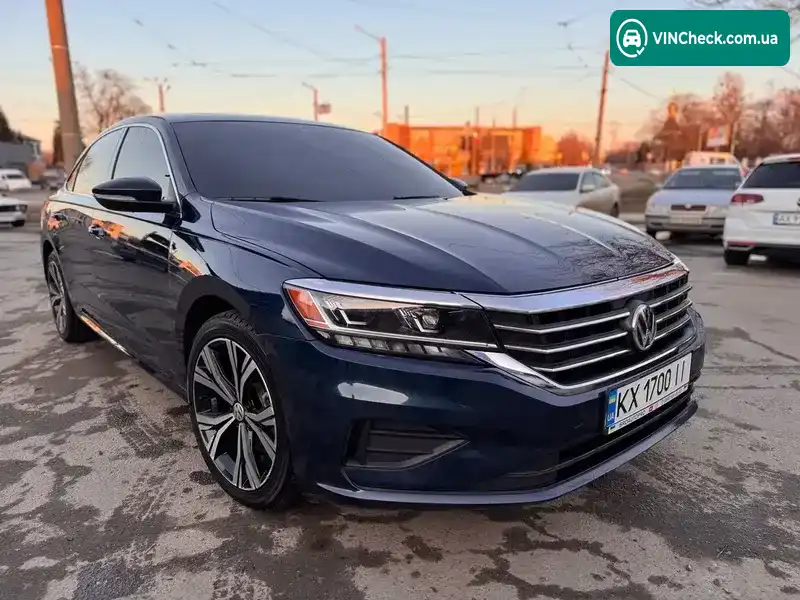 Volkswagen Passat 2021, фото з оголошення 2 з 21, VIN 1VWSA7A35MC007860