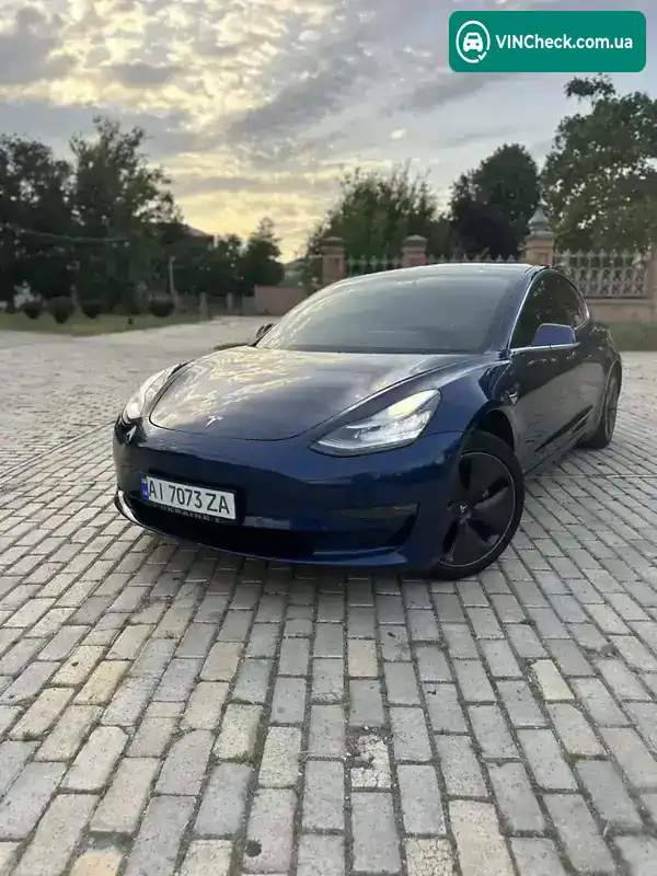 Tesla Model 3 2019, фото з оголошення 1 з 21, VIN 5YJ3E7EA8KF376295