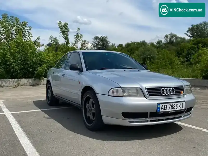 Audi A4 1996, фото з оголошення 1 з 11, VIN WAUZZZ8DZTA193801
