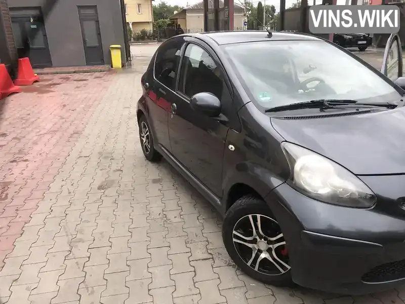 Toyota Aygo 2006, фото з оголошення 1 з 13, VIN JTDKG10C70N110504