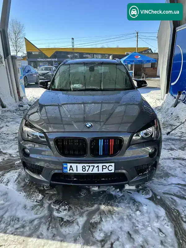 BMW X1 2012, фото з оголошення 1 з 21, VIN WBAVL1C50DVR87392