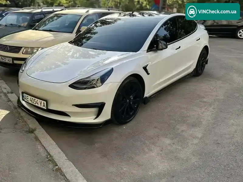 Tesla Model 3 2021, фото з оголошення 1 з 16, VIN 5YJ3E1EA2MF937428