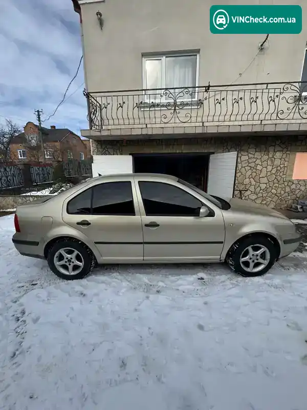 Volkswagen Bora 2001, фото з оголошення 2 з 20, VIN WVWZZZ1JZ2W062480