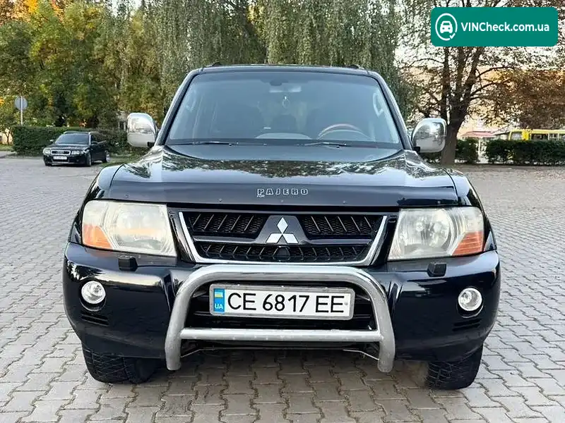 Mitsubishi Pajero 2004, фото з оголошення 1 з 20, VIN JMBLYV78W4J004475