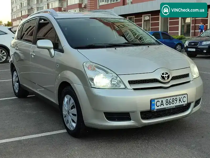 Toyota Corolla Verso 2007, фото з оголошення 2 з 16, VIN NMTEA15R00R017389