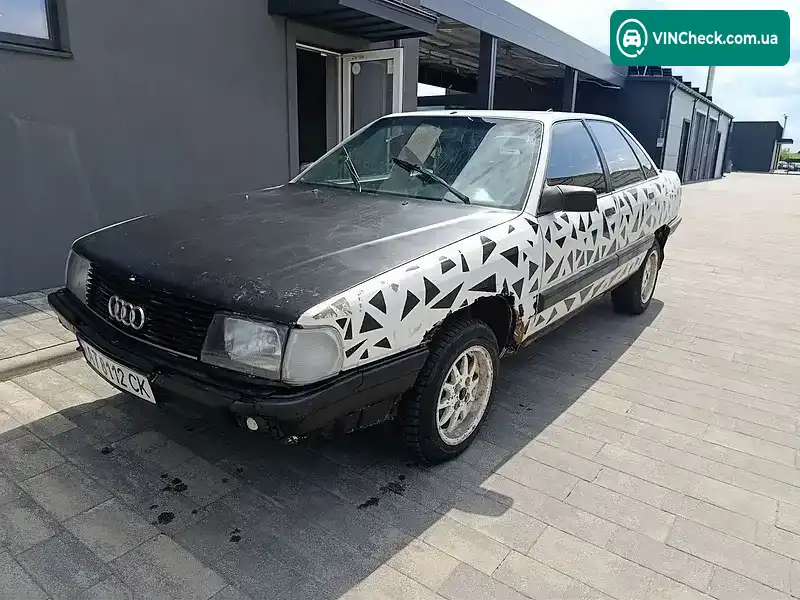 Audi 100 1989, фото з оголошення 1 з 10, VIN WAUZZZ44ZKN086791