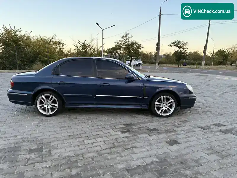 Hyundai Sonata 2004, фото з оголошення 2 з 11, VIN KMHWF35H64A929923
