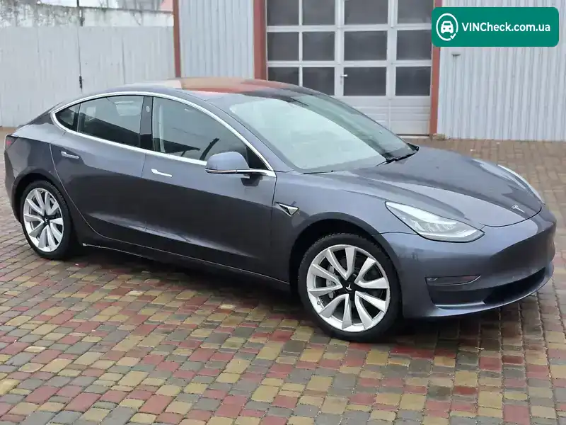 Tesla Model 3 2018, фото з оголошення 2 з 20, VIN 5YJ3E1EA8JF017718