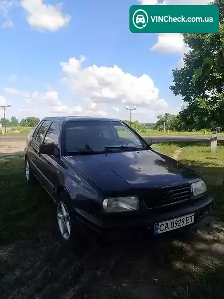 Volkswagen Vento 1993, фото з оголошення 1 з 6, VIN WVWZZZ1HZPW562475