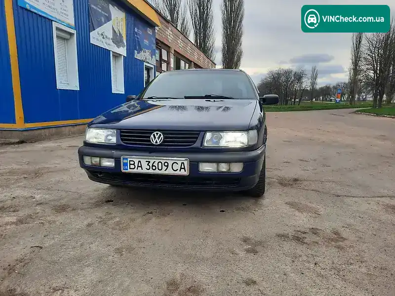 Volkswagen Passat 1996, фото з оголошення 1 з 15, VIN WVWZZZ3AZTE025709