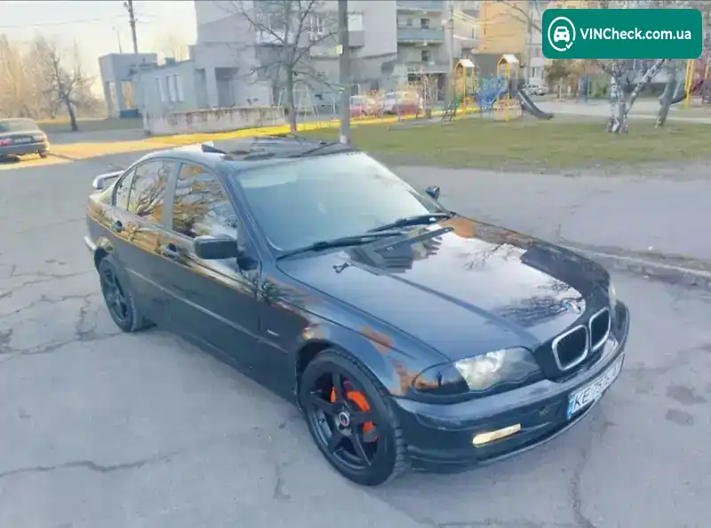 BMW 3 Series 1998, фото з оголошення 1 з 11, VIN WBAAL11050AX00670