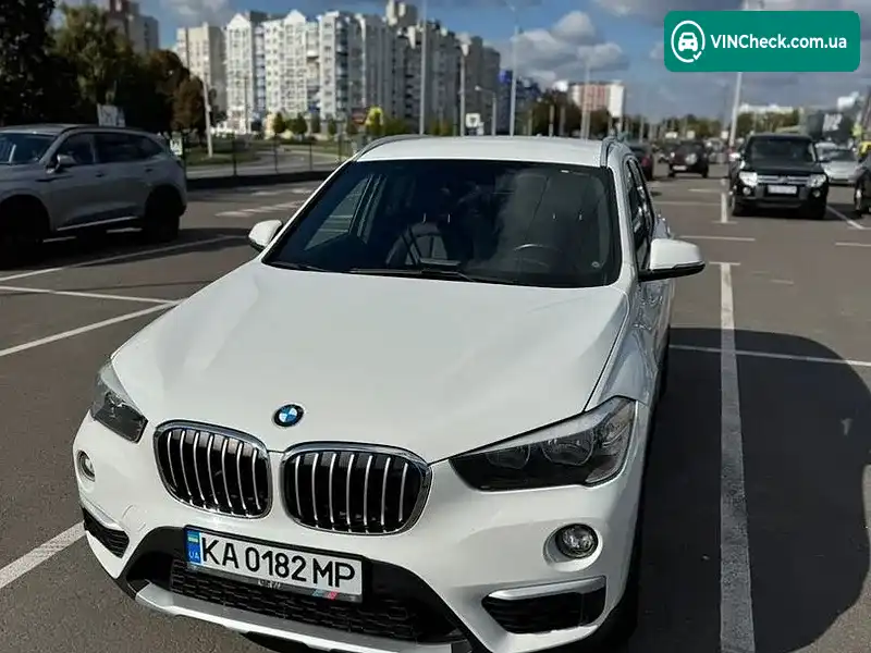BMW X1 2017, фото з оголошення 2 з 9, VIN WBXHU7C39H5H34730