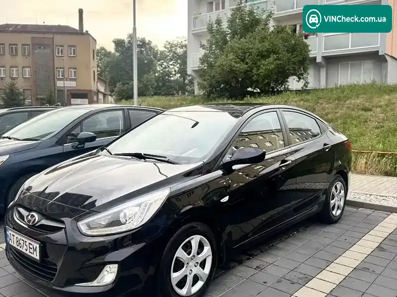 Hyundai Accent 2013, фото з оголошення 2 з 18, VIN Z94CU41CADR254649