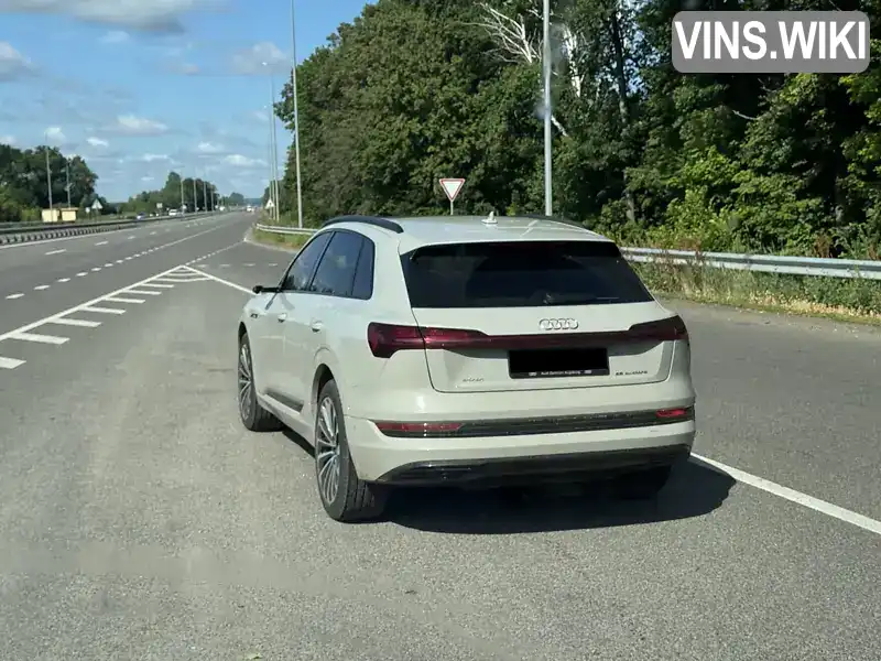 Audi e-tron 2019, фото з оголошення 2 з 5, VIN WAUZZZGE4LB001337
