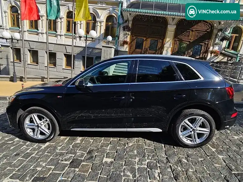 Audi Q5 2024, фото з оголошення 1 з 20, VIN WA1E2AFY3R2129672