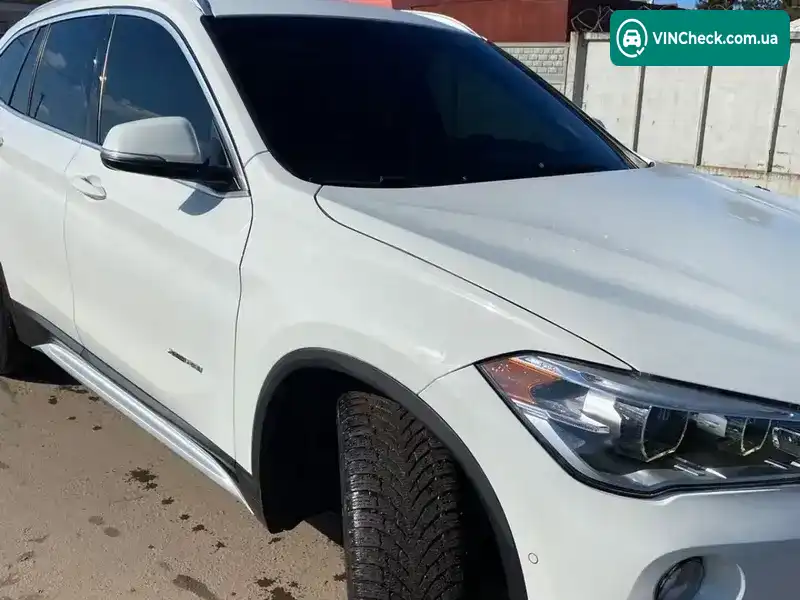 BMW X1 2017, фото з оголошення 2 з 11, VIN WBXHT3C34J5K26230