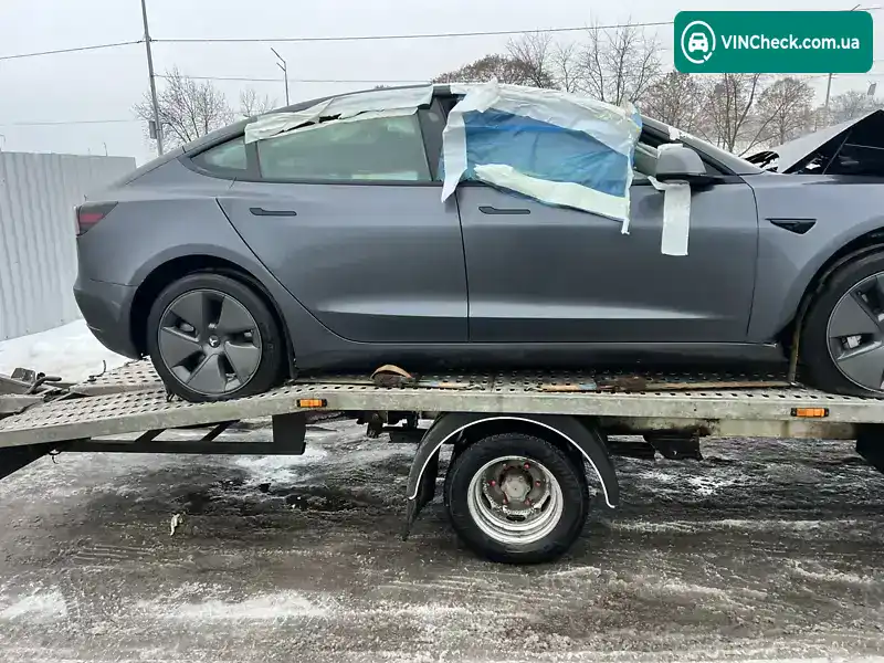 Tesla Model 3 2023, фото з оголошення 1 з 21, VIN 5YJ3E1EA4PF710861