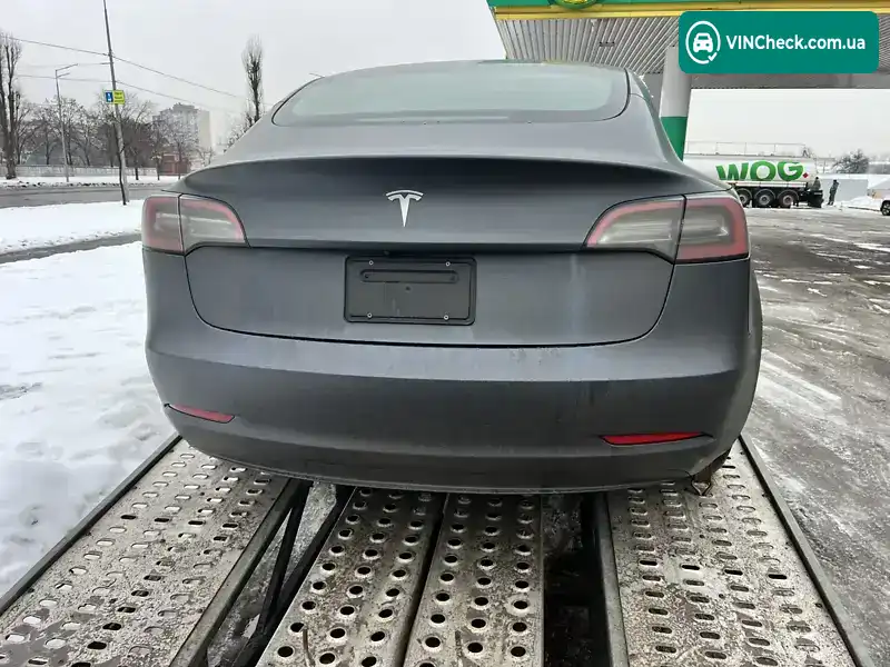 Tesla Model 3 2023, фото з оголошення 2 з 21, VIN 5YJ3E1EA4PF710861
