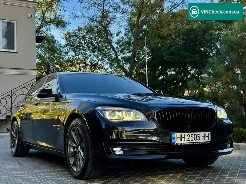 BMW 7 Series 2014, фото з оголошення 2 з 21, VIN WBAYC41040DZ77339