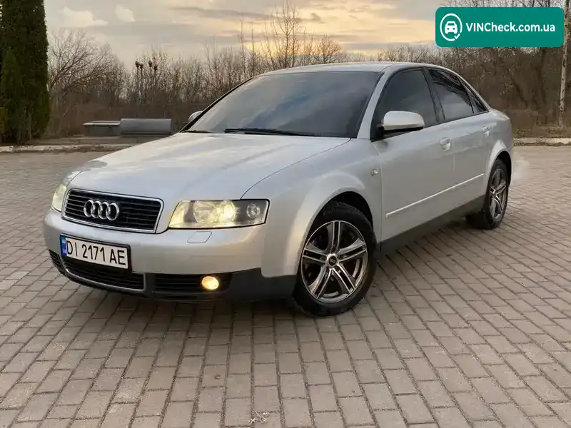 Audi A4 2001, фото з оголошення 1 з 18, VIN WAUZZZ8E52A007974