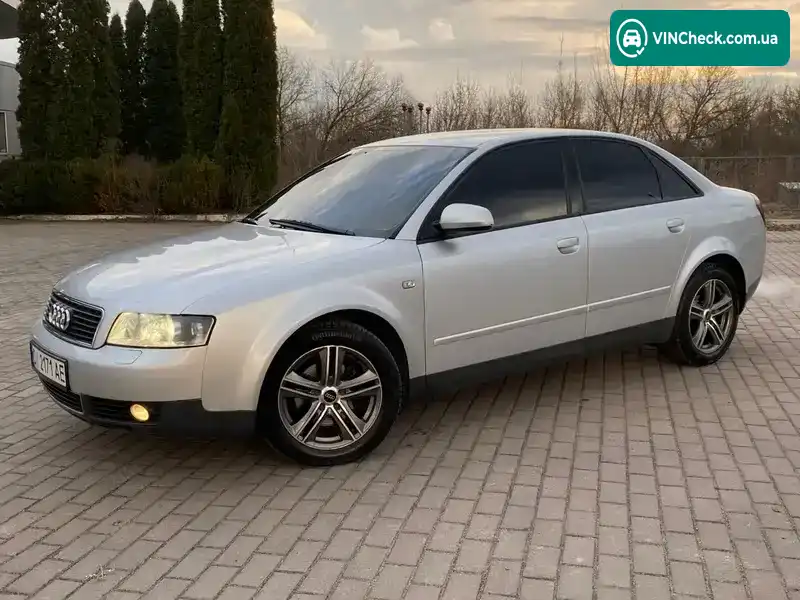 Audi A4 2001, фото з оголошення 2 з 18, VIN WAUZZZ8E52A007974