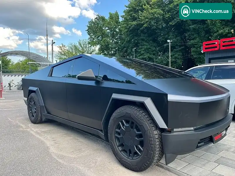 Tesla Cybertruck 2024, фото з оголошення 1 з 20, VIN 7G2CEHED7RA003303