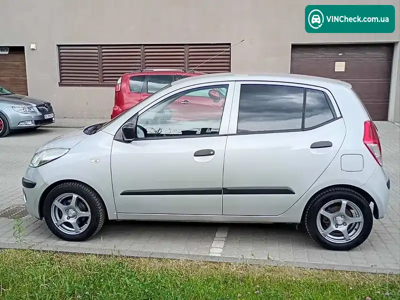 Hyundai i10 2010, фото з оголошення 2 з 17, VIN MALAM51BAAM687611