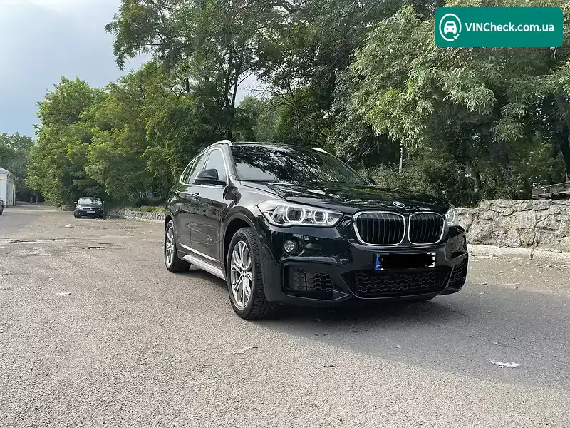 BMW X1 2015, фото з оголошення 1 з 17, VIN WBXHT3C36GP883463