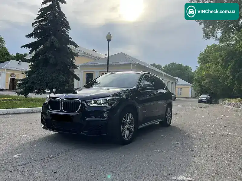 BMW X1 2015, фото з оголошення 2 з 17, VIN WBXHT3C36GP883463