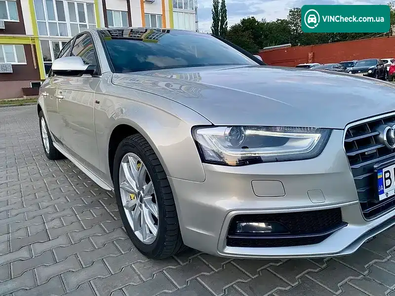 Audi A4 2014, фото з оголошення 2 з 20, VIN WAUBFAFL0FN024645