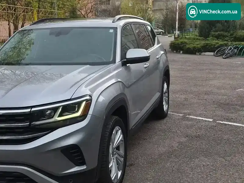 Volkswagen Atlas 2021, фото з оголошення 2 з 17, VIN 1V2KR2CA0MC599757