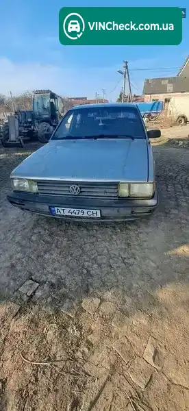Volkswagen Passat 1988, фото з оголошення 2 з 9, VIN WVWZZZ32ZFE305935