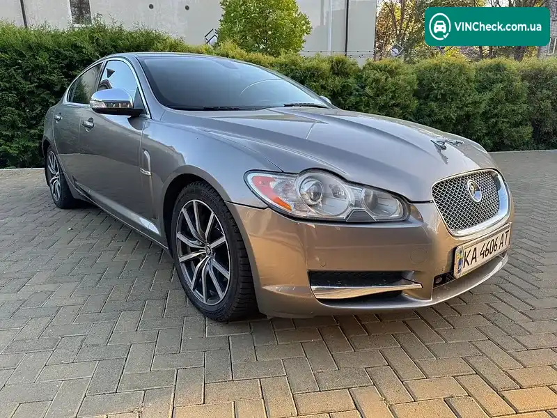 Jaguar XF 2010, фото з оголошення 2 з 19, VIN SAJAA05H3BFR98839