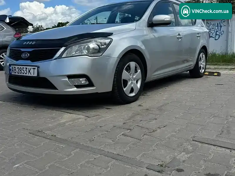 Kia Ceed 2010, фото з оголошення 2 з 5, VIN U5YHC816BAL157715
