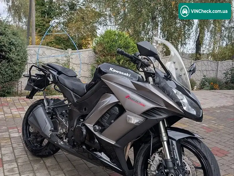 Kawasaki Z 1000SX 2012, фото з оголошення 2 з 13, VIN JKAZZT00GHA016714