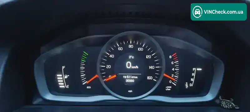 Volvo V60 2017, фото з оголошення 1 з 10, VIN YV140MELXJ2381240