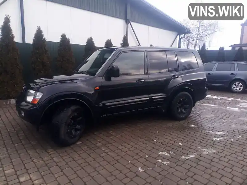 Mitsubishi Pajero 2001, фото з оголошення 1 з 16, VIN JMBLNV78W1J008724