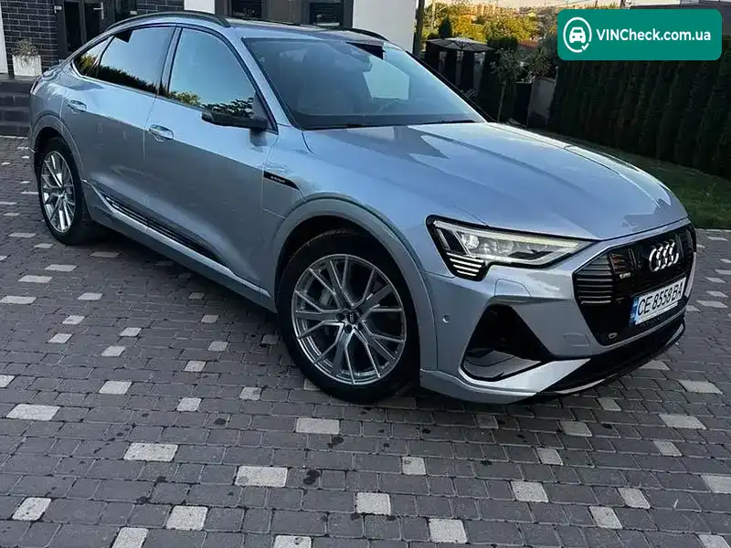 Audi e-tron 2020, фото з оголошення 1 з 13, VIN WAUZZZGE9LB033264