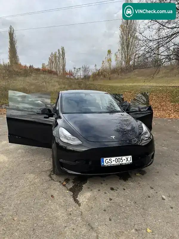 Tesla Model Y 2023, фото з оголошення 2 з 13, VIN XP7YGCFS4RB294072