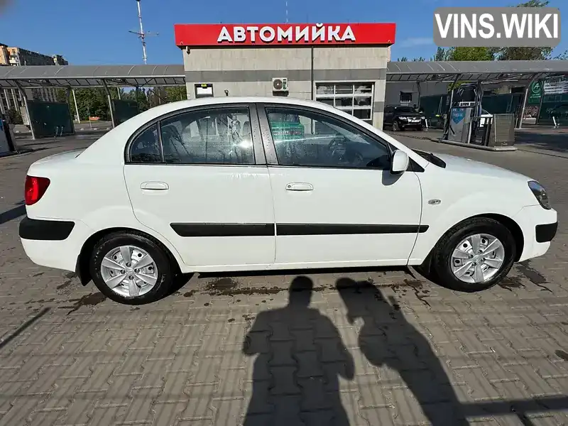Kia Rio 2009, фото з оголошення 2 з 10, VIN KNADE221296568655