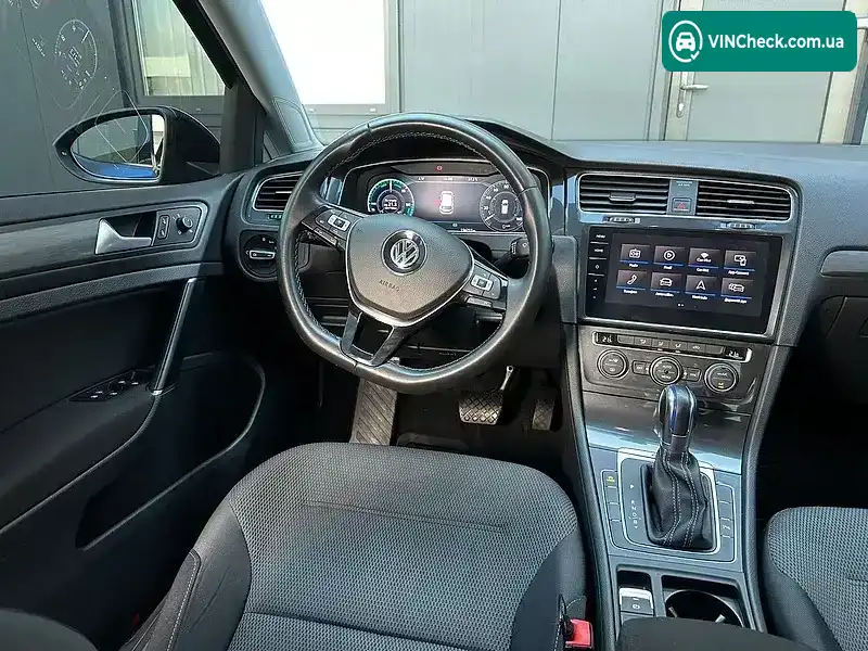 Volkswagen Golf 2017, фото з оголошення 1 з 20, VIN WVWZZZAUZJW901590